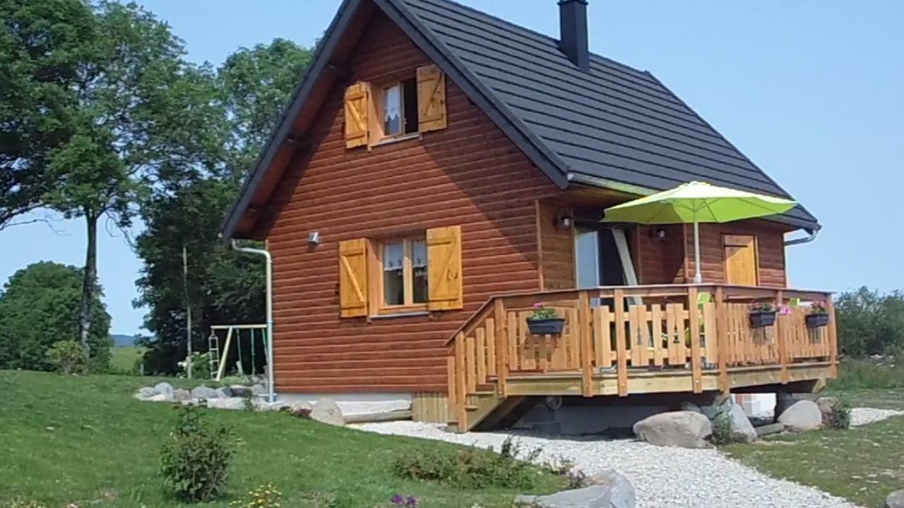 Chalet Des Clarines Saint-Genes-Champespe Exterior photo